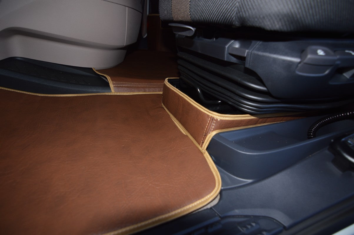 Obicia podstaw foteli/cokoły PRESTIGE-LINE DAF XG od 2022 fotel pasażera nieamortyzowany BRĄZ SABA