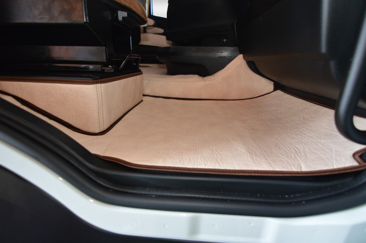 Obicia podstaw foteli/cokoły PRESTIGE-LINE IVECO S-WAY od 2019 BEŻ SABA